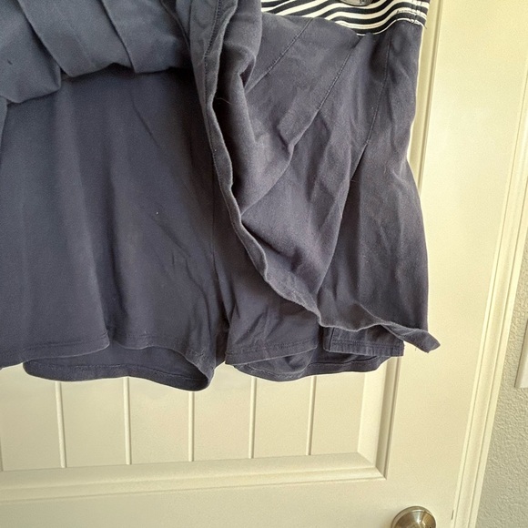 EUC size XL blue and white pleated skirt with built in shorts - Picture 3 of 4